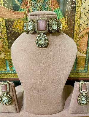 PINK NIZAM ANTIQUE KUNDAN MONALISA STONE CHOKER SET