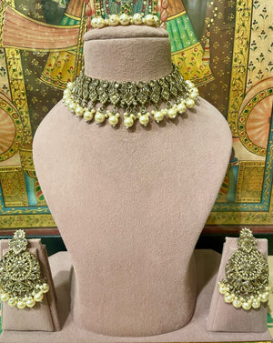 GOLDEN PEARL GOLD TONED ETHNIC NECKLACE SET