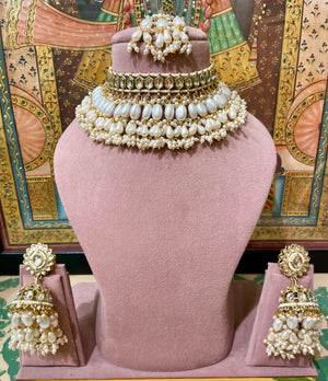 IVORY WHITE KUNDAN PEARL CHOKER NECKLACE SET