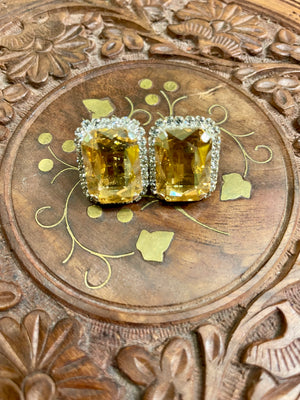 YELLOW AMERICAN DIAMOND (AD) STUD EARRINGS