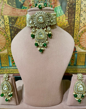 GREEN NIZAM KUNDAN ANTIQUE TONED CHOKER SET