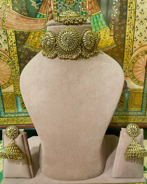 TRADITIONAL SOUTH INDIAN JHUMKI CHOKER SET
