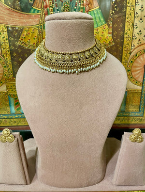 PEARL TRADITIONAL MAA LAXMI TEMPLE NECKLACE SET