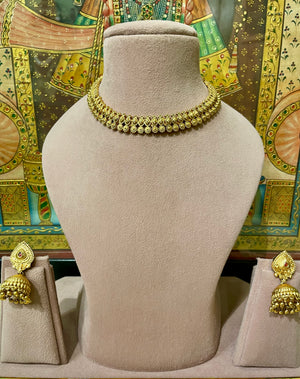 TRADITIONAL SOUTH INDIAN SLEEK JHUMKI NECKLACE SET
