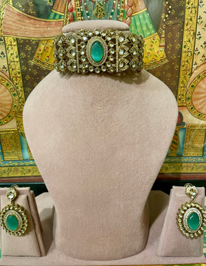 MINT GREEN KUNDAN POLKI MONALISA STONE CHOKER SET