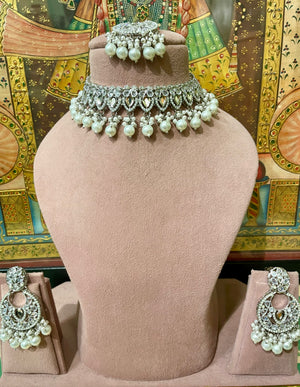 SILVER TONED SEMI BRIDAL NECKLACE SET