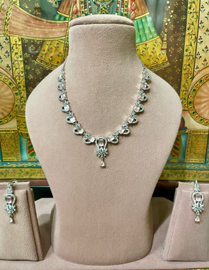 PINK MONALISA STONES SLEEK AMERICAN DIAMOND (AD) DESIGNER NECKLACE SET