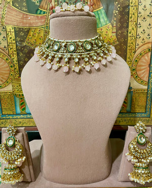 SOFT PINK KUNDAN GOLD PLATED BRIDAL NECKLACE SET
