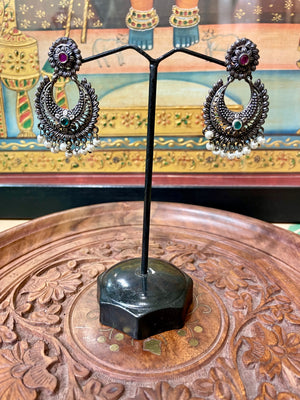 OXIDISED SILVER DESIGNER PEARL EARRINGS