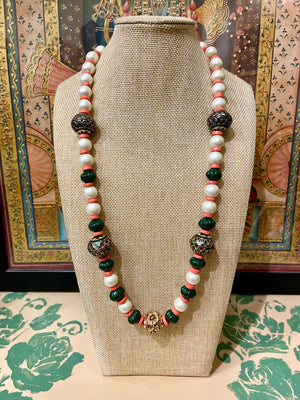 SHELL PEARLS WITH GREEN JADES AND GOLD POLISHED SPACERS NECKLACE
