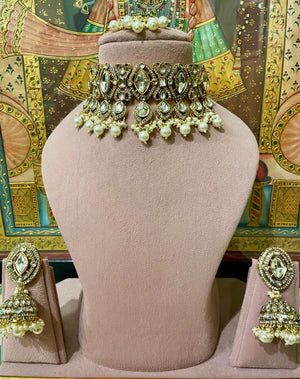 IVORY WHITE GOLD PLATED KUNDAN MOISSANITE BRIDAL CHOKER SET