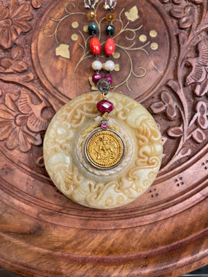 GOLD PATRA ANTIQUE TRIBAL ART JADE STONE NECKLACE